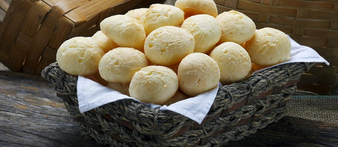 Recipe for Pan de Bono, a popular Colombian cheese bread.